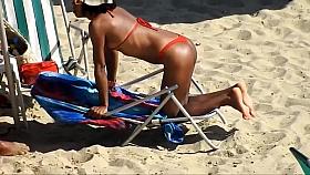 RED BIKINI IN BOA VIAGEM BEACH, RECIFE CITY.