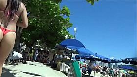 Fantastic young girl in thong bikini !