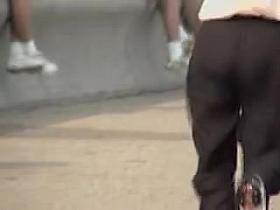 Candid sports booty in the tight pants on my camera 07zh