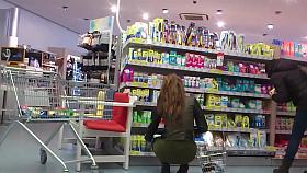 Sexy roud ass hi heels