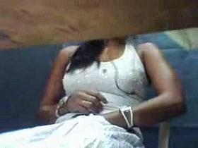 Hot Indian Girl's self masturbation infront of CAM