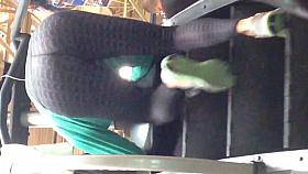 Sexy Latina milf ass!!!