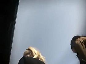 Glamorous looking girl got a pretty ass