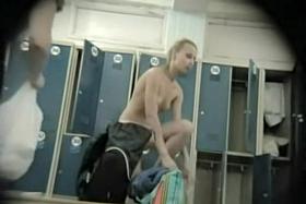 Blonde gives unaware erotic exposure of her tits and pussy