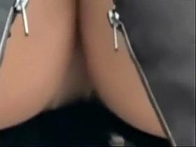 Peeping on a few great female crotches