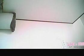 Skinny asian hairy pussy pissing