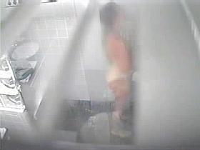 Hidden Cam - BBW MILF in the shower