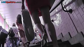 Amateur blonde shows off g-string in candid upskirts