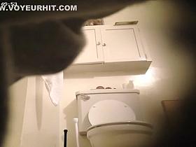 Secretary spied giving boss a blowjob