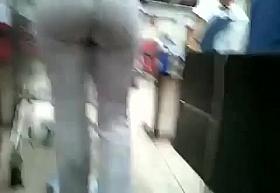 Culona en el supemarket