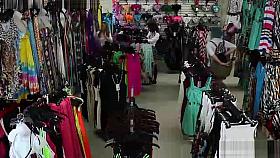 Shoplifters hot pussy screwed on top of the LP Officers huge man meat!