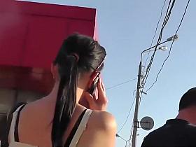 Classy bitch lured me into her upskirt