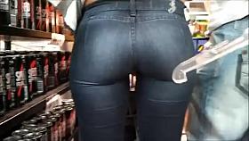 teaching skinny hips