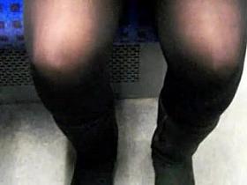 Hidden cam 9.21 - Hot legs (I)