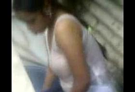 Desi girl topless bathing hot hidden video