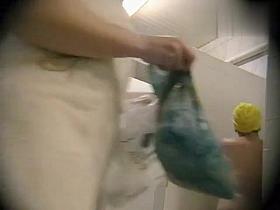 Hidden Camera Video. Dressing Room N 381