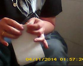 hiddencam toilett sister in law