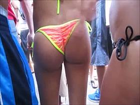 Sexy Candid Ass Beach Teen
