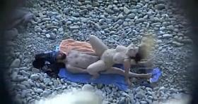 Voyeur sex on beach