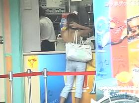 Amateur brunette japanese public sharking video