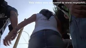 Crazy voyeur movie with upskirt scenes 2