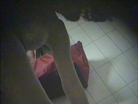 Woman in dressing room video gives the view on her boobs