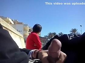 Jerking the pecker on a sunny day