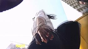 Office babe offers amazing upskirt view