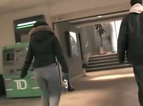 Bunny jiggles her butt on the street before a candid cam