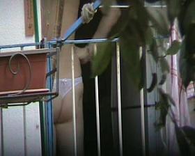 Tanga en el balcon