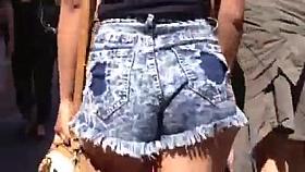 Voyeured two sexy asses at beach part 3