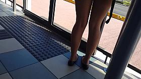 juicy teen ass...non nude