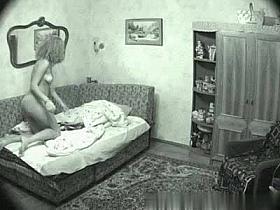 alisiya-voyeur-02_r.wmv
