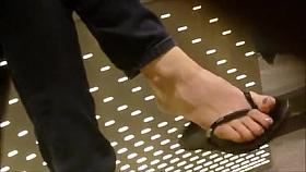 Candid MILF in flip flops feet painted toes