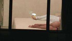 Flagras do YouTube - Vizinha Exibicionista 03