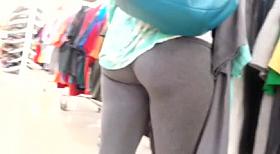 Grey tights showed me her tatoo