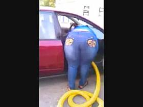 SSBBW HUGE ASS IN TIGHT JEANS AT THE CARWASH!
