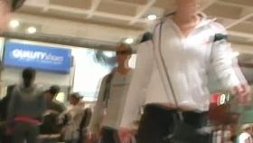 A big ass blonde amateur candid video