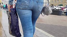 MILF's ass in tight jeans