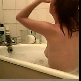 daughter's friend in bath!