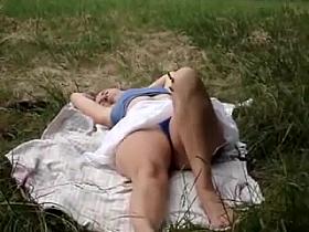 Spying Mom Butt - Chubby Plumper ass - Booty Voyeur