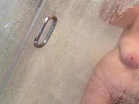 Unsuspecting bbw wife hidden cam