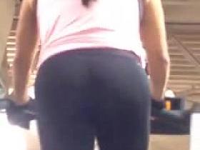 Latina firm round ass vid2