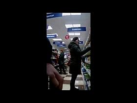 Flash cum in supermarket 16