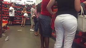 Big booty blonde in white pants