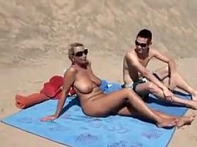 Naked Mature Big Tits Woman Filmed at the Beach