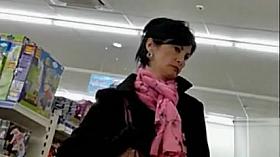 Peeking under skirts in the supermarket