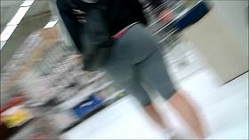 Que Mae gostosa, comia todo dia galera.