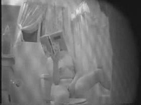 Japan teen girl masturbate in bathroom(hidden cam)