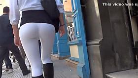 Round ass that you cannot miss